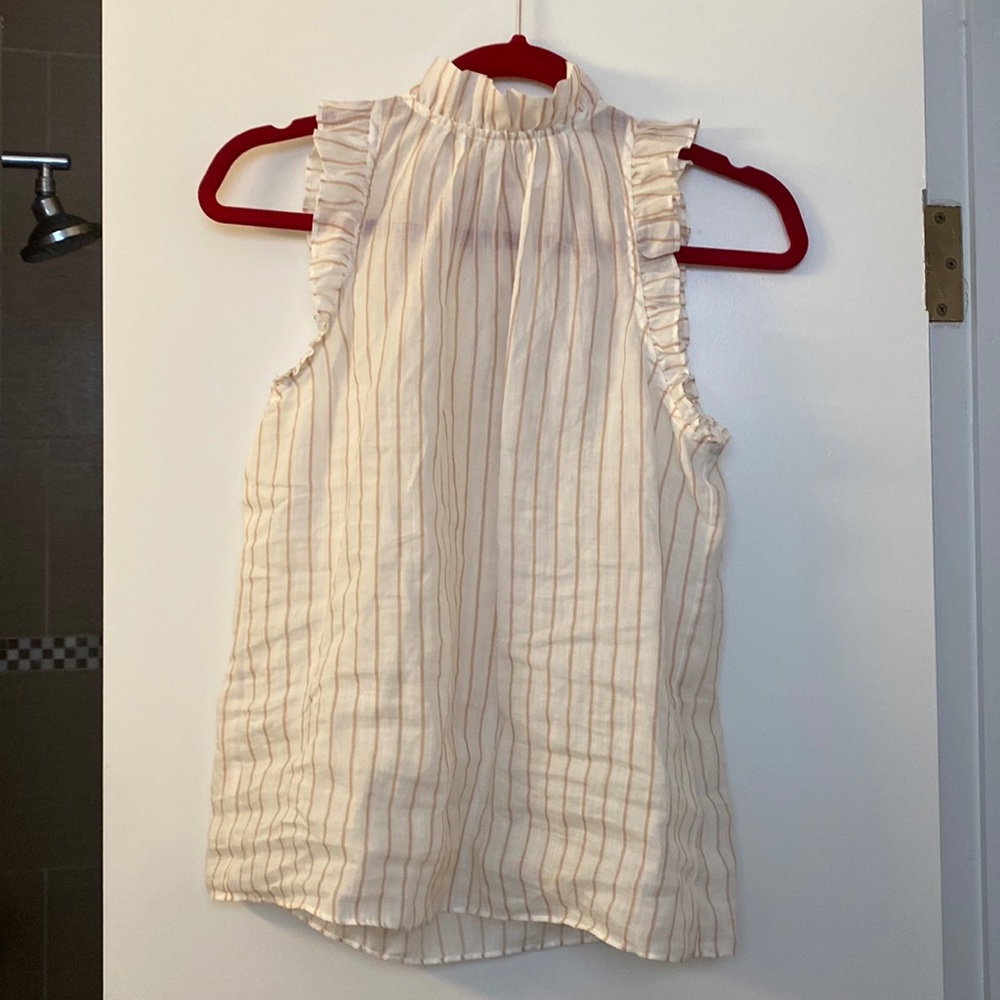 Frame Ruffle Top